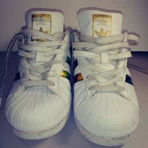 Adidas Superstar white metallic gold